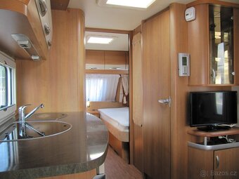 Prodám karavan Hobby 540 UL,model 2010 + mover + předstan. - 9