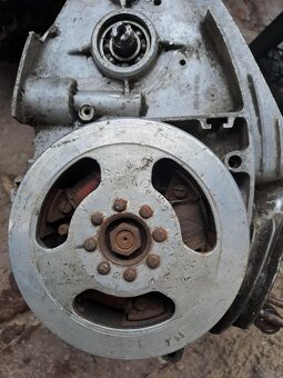 Motory ČZ 125/150 C, Jawa -ČZ 352,355 - 9