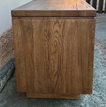 Masivní tv stolek - Master 120 cm - 9
