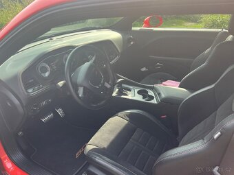 Dodge Challenger 6.4L 50th Anniversary Provoz 4/2022 - 9
