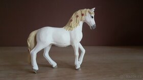 SCHLEICH Koně SBĚRATELSKĒ FIGURKY 20 - 9
