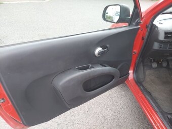 Nissan Micra 1.3i - 9