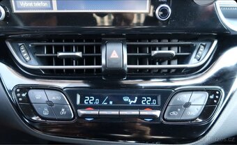 Prodám Toyotu C-HR 2.0 hybrid Selection. - 9