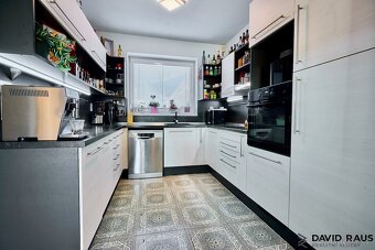 Prodej rodinného domu 4+kk ( 139 m²), Syrovice - 9