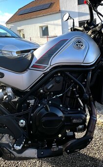 Benelli Leoncino 500 - NOVÝ MOTOCYKL. - 9