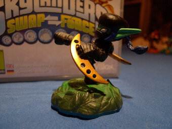Skylanders pack, hrad, stojan - 9
