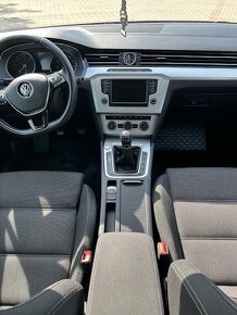 Volkswagen Passat Variant 2.0 TDI Business Comfortline - 9