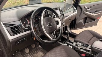 SSANGYONG KORANDO 2018 - 9