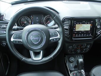 Jeep Compass 2,0 MJt 4WD A/T Limited ČR 1.maj M-Jet 4WD 9A/ - 9