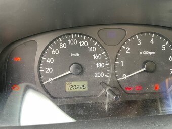 Suzuki Wagon R 1.3 ruční ovládání - 9