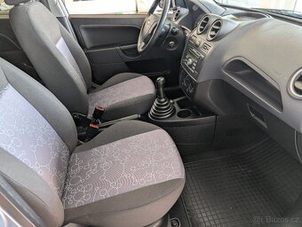 FORD FIESTA 1.4i 59kW 2007 POUZE 74 378KM - 9