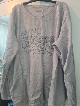 Oblečení velikosti XL-- XXL (50-52 ±) - 9