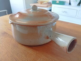 KAMENINOVÝ HRNEC RAMEKIN GRES DU MARAIS FRANCE - 9