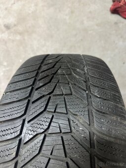ALU Kola ŠKODA 5x112 R19 TRINIT Zánovní Zimní Pneu 235/40/19 - 9