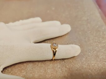 Exkluzivní dámský prsten ve stylu Halo (Vzhled 14k zlata) + - 9