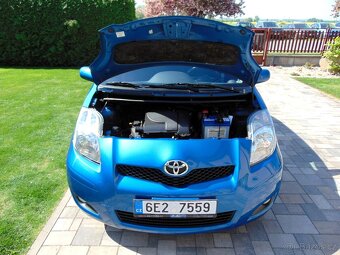 TOYOTA YARIS 1.0,BENZIN,PŮVOD ČR,KLIMA - 9