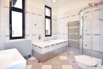 Pronájem bytu 2+1, 75 m², Mladá Boleslav, ul. Husova - 9