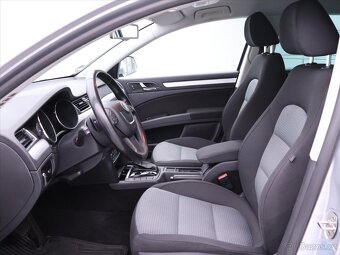 Škoda Superb 2,0 TDI 103kW DSG Xenon Navi (2013) - 9