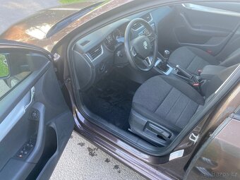 Š.Octavia III 1.4 TSi 110kW / kup ČR 2016 /nájezd 113 tis.KM - 9