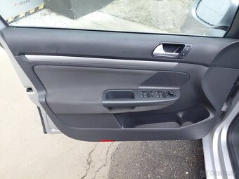 GOLF V 2.0 TDi combi 230000km-doloženo, BEZ KOROZE, VÝBAVA - 9