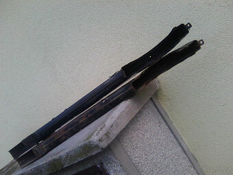 čz 175/450 - kryty reflektoru,řetězu a zapalování,p.vidle... - 9