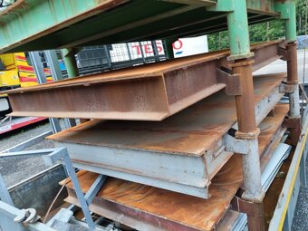 Pracovní stůl ocelový - 9