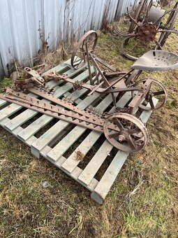 Staré zemědělské stroje - 9