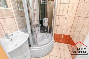 Pronájem bytu v os. vl. 2+1+lodžie/55 m2 na ul. Borovského, - 9