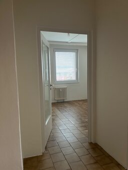 Prodej bytu 3+1 Pardubice - Studánka - 9