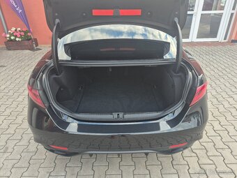 Alfa Romeo Giulia 2.0 Veloce 206 kW (ODPOČET DPH) - 9