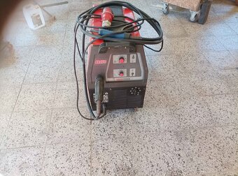 Svářečka CO2 profi - 9