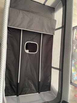 Cestovní postýlka - 9