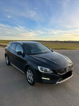 Volvo V60 Cross Country AWD - 9