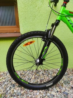 Značkové horské kolo Leader Fox 26"/18" (limetka) - 9