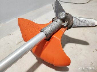 Stihl FS 410 C - benzínový křovinořez - 9