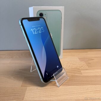 iPhone 11 64GB, zelených bez funkčního FaceID (rok záruka) - 9
