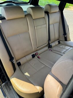 BMW E39 525i Touring - 9
