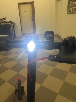 Elektrokoloběžka - 9