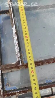 Stará železná okna, fabrické okno, 26 ks - 89x89cm - 9