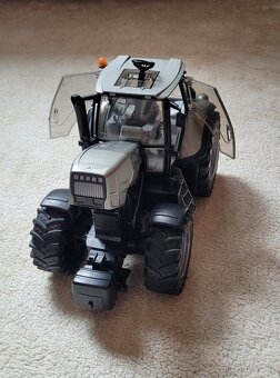 Bruder traktor Lamborghini - 9