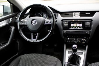 Škoda Octavia 1.6 TDI Ambition DSG - 9