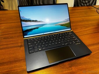 ASUS ZenBook 14", i7, 16Gb RAM, 512 HDD - Výkon + Bonus - 9