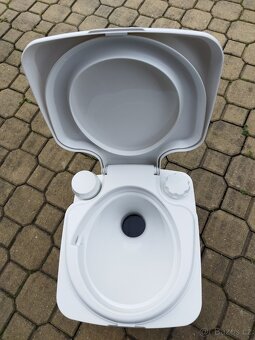 Nové chemické WC - 9