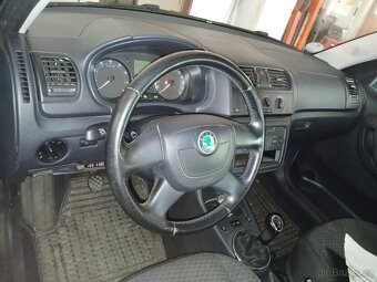 Škoda Roomster 1.2 TSI 63KW r.v.10/2012 naj. 108569 km - 9