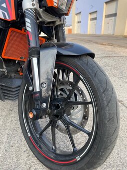 KTM duke 125 - 9