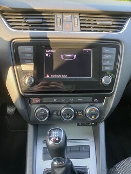 Škoda Octavia 4x4, 1.6TDi,77kW, orig.156.000km - 9