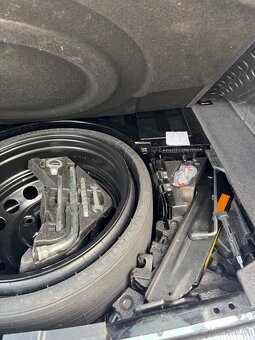 Vw touareg 3.0 tdi 165kw manuál, pružiny - 9