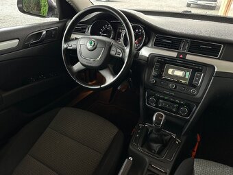 Škoda Superb II 1.6 TDI 77kW Xenon Tažné - 9