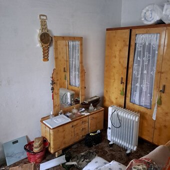 Daruji starožitný nábytek ložnice starodávný - 9