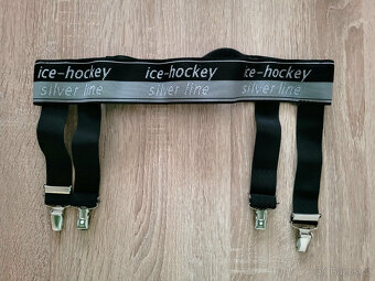 Hokejová výstroj CCM Tacks JUNIOR - vel. M NOVÁ - 9